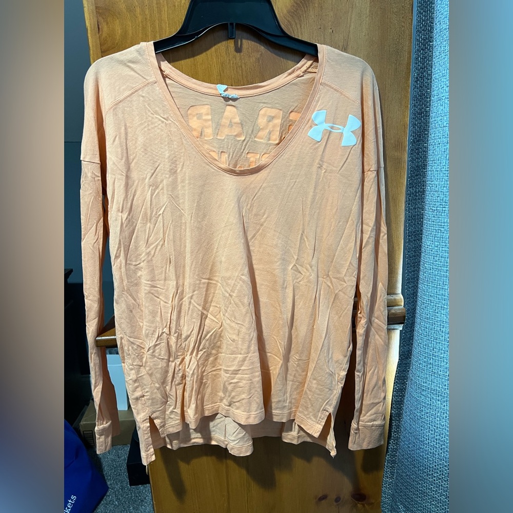 Under Armour Long Sleeve Size XS